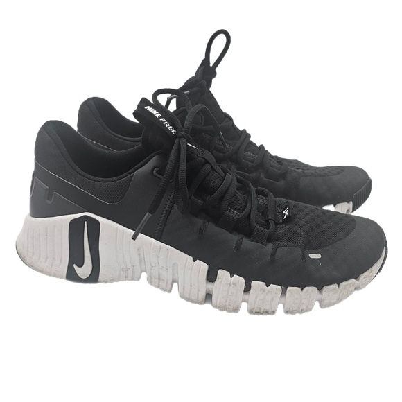 Nike MENS Free Metcon 6 Training Shoes Black Preowned Size 9 FJ7126